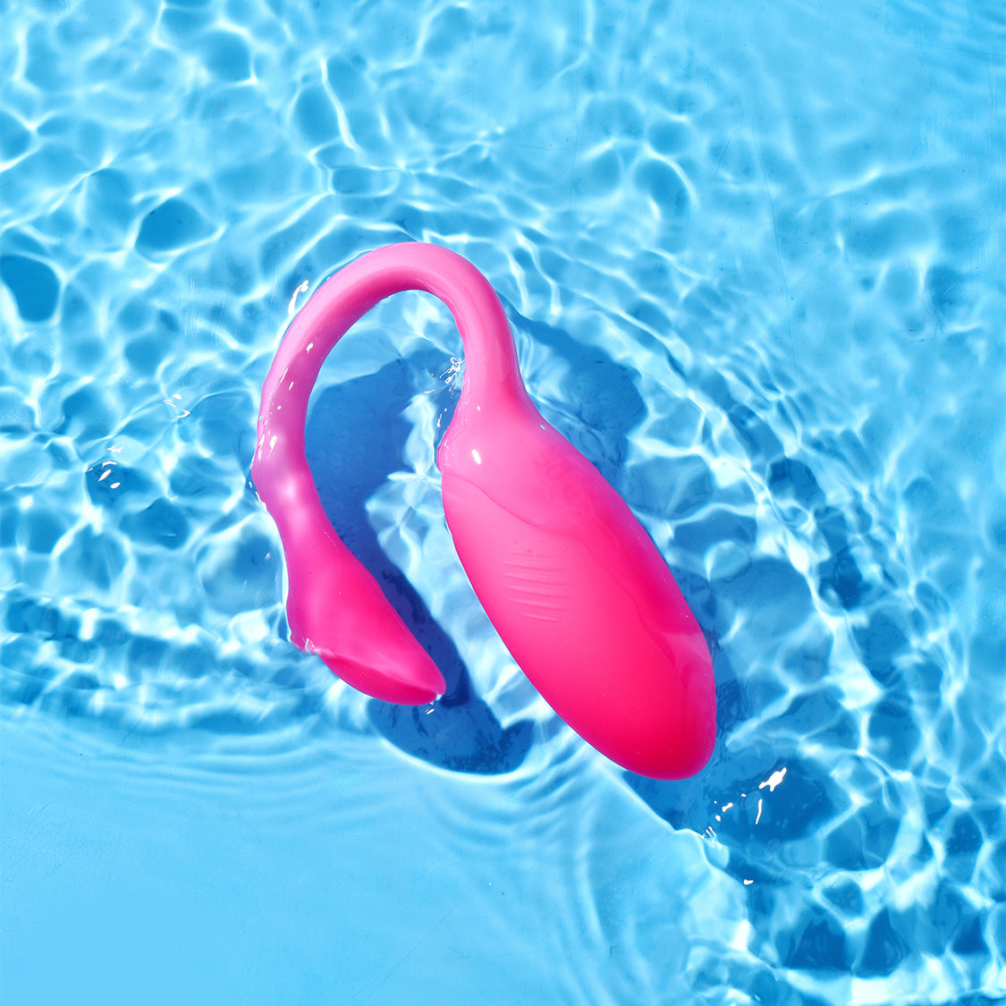 Magic Flamingo Max IPX6 water-resistant sensing vibrator